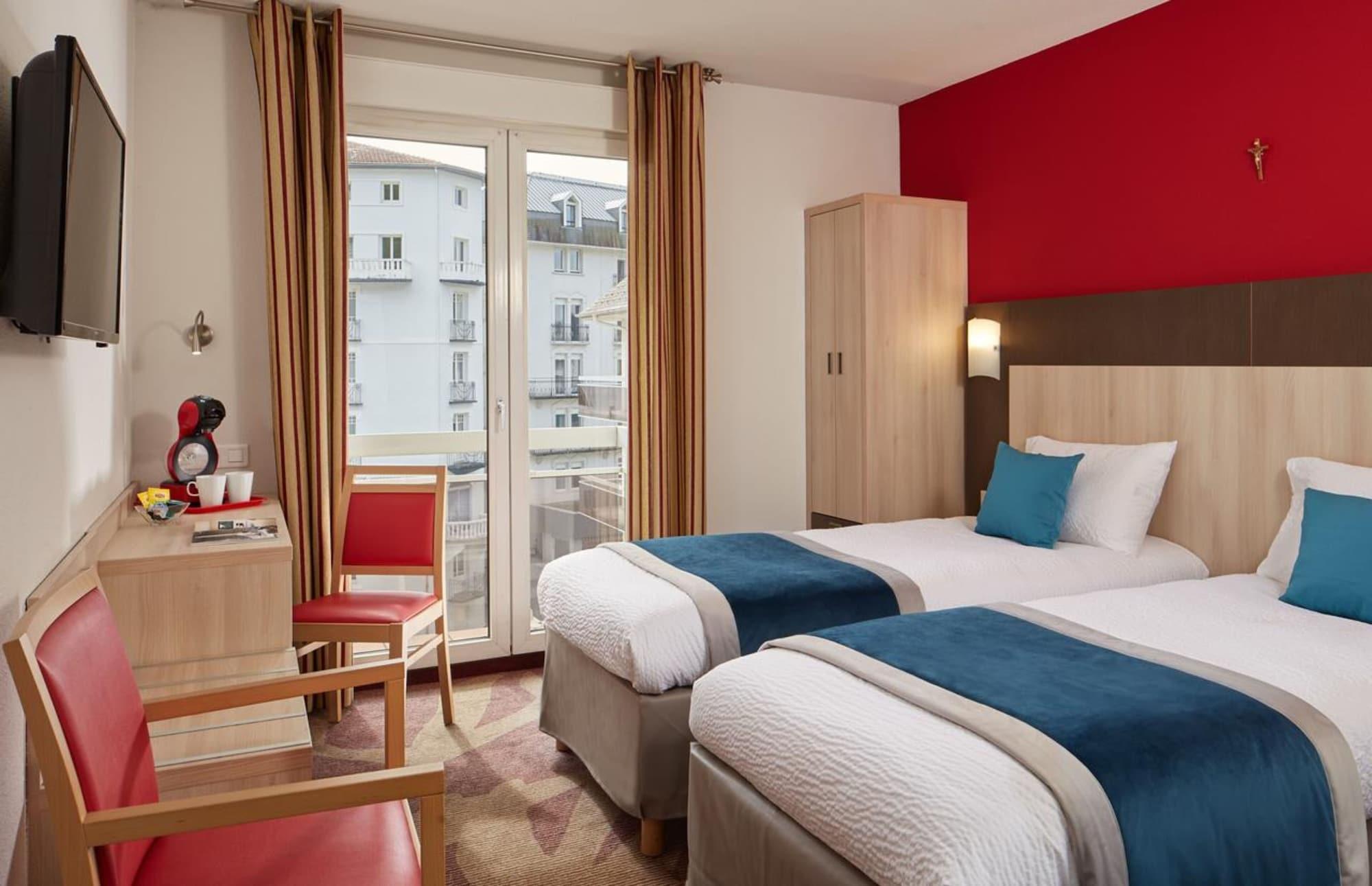 Hotel Roissy Lourdes Esterno foto