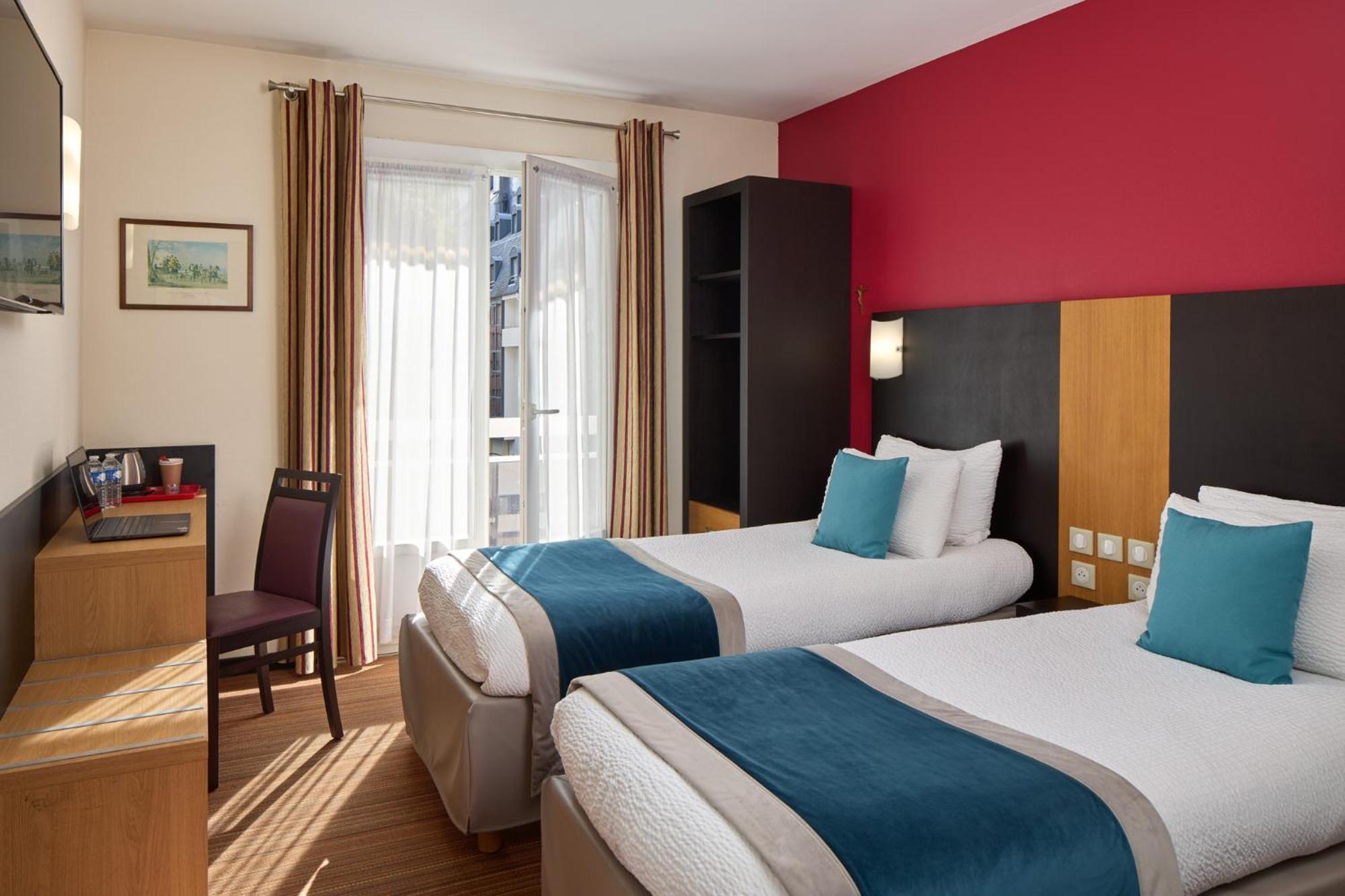 Hotel Roissy Lourdes Esterno foto